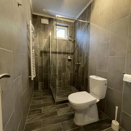 Ulics Vendeghaz Ii Apartmán