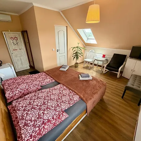 Ulics Vendeghaz Ii Appartement Zalacsány