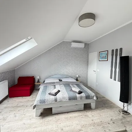 Appartement Ulics Vendeghaz Ii Zalacsány