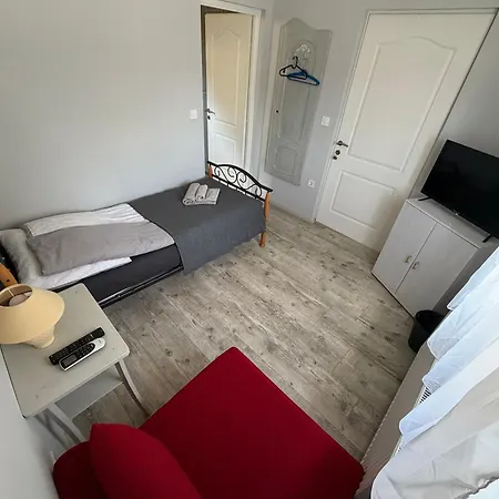 Ulics Vendeghaz Ii Appartement *