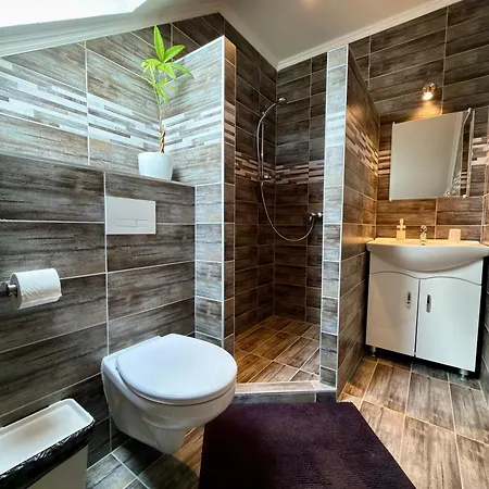 Ulics Ii Appartement *